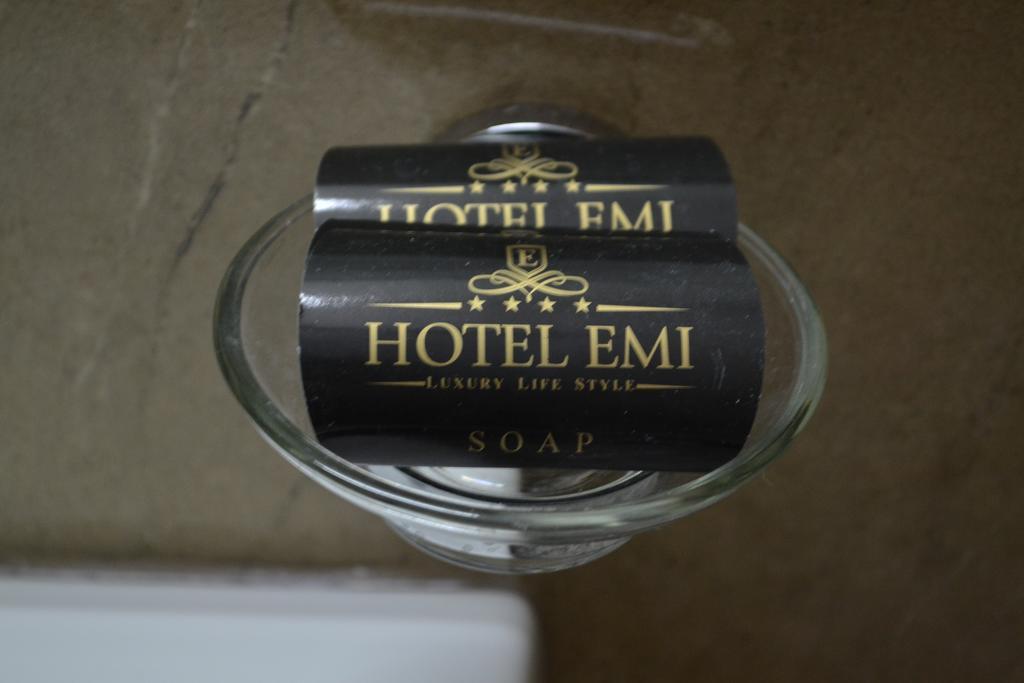 סטרומיצה Hotel Emi מראה חיצוני תמונה